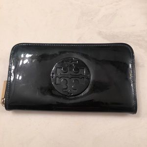 Tory Burch Wallet